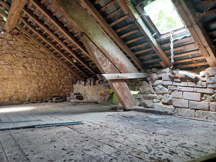 Image No.8-House for sale