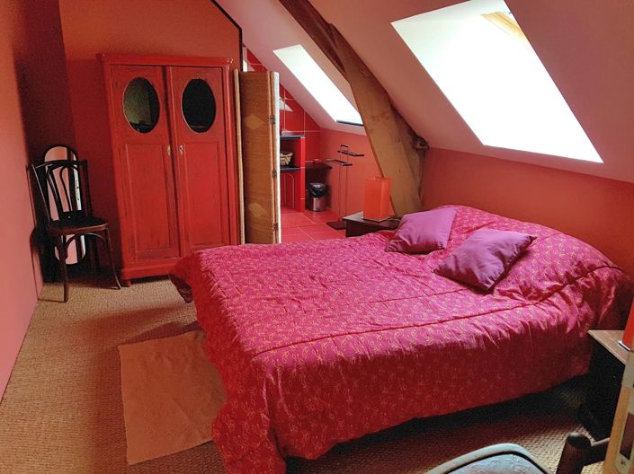 Image No.18-6 Bed House for sale