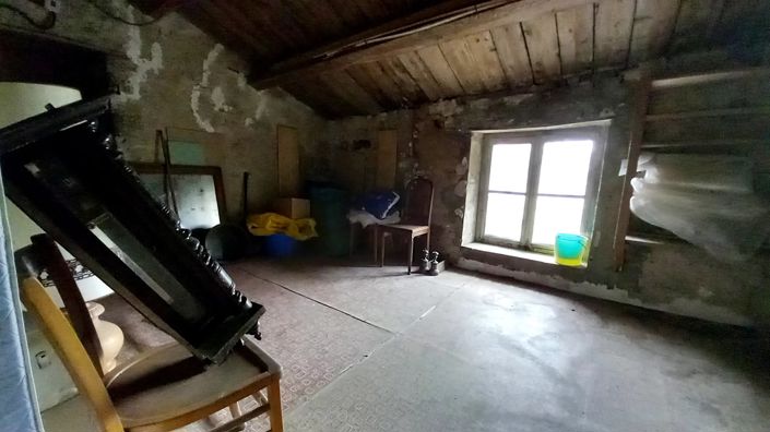 Image No.16-2 Bed House for sale