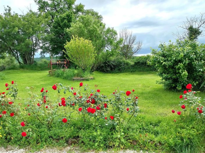 Image No.17-6 Bed House for sale