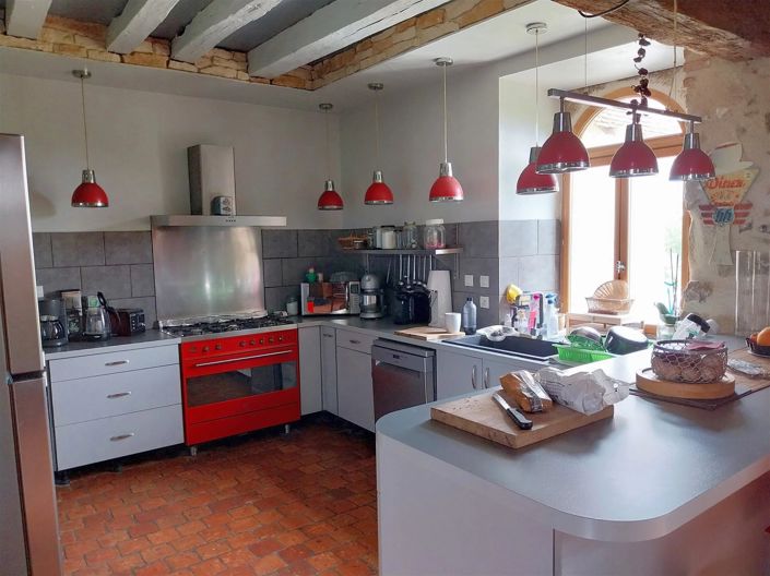 Image No.6-6 Bed House for sale