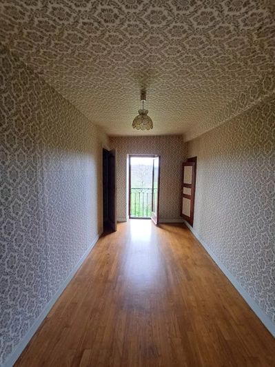 Image No.14-3 Bed House for sale