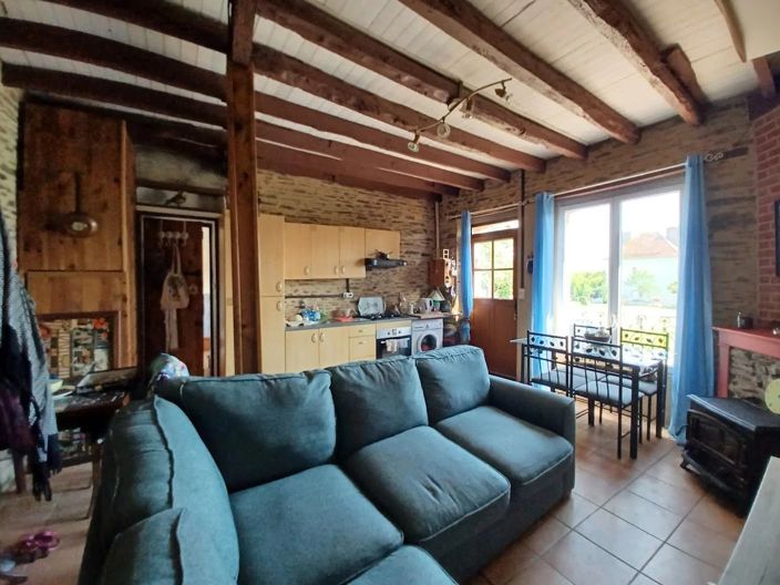 Image No.23-6 Bed House for sale