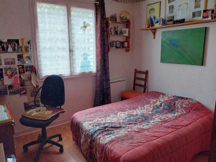 Image No.10-5 Bed House for sale