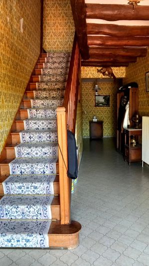 Image No.5-6 Bed House for sale