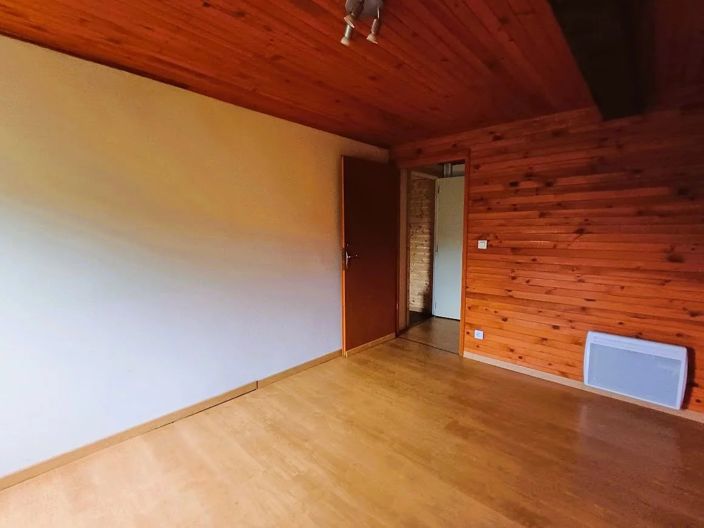 Image No.18-2 Bed House for sale