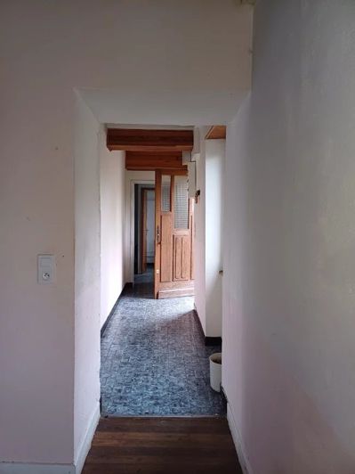 Image No.8-2 Bed House for sale