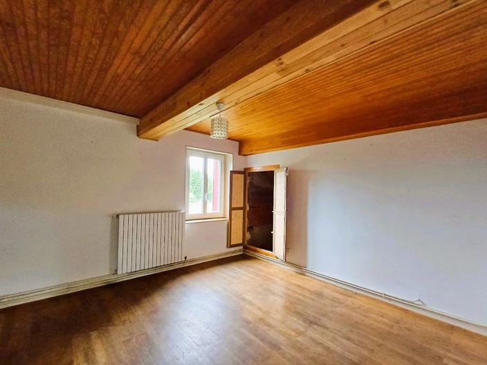 Image No.10-2 Bed House for sale