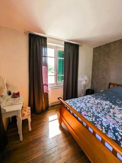 Image No.14-4 Bed House for sale