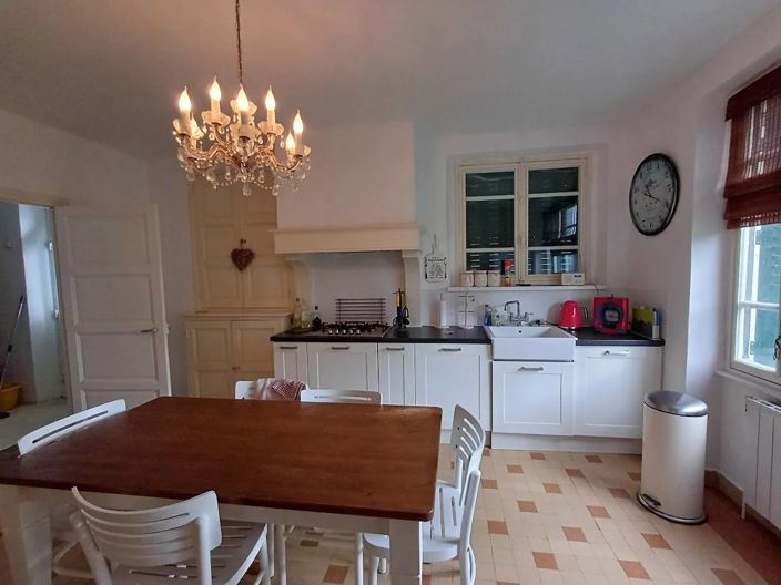 Image No.7-4 Bed House for sale