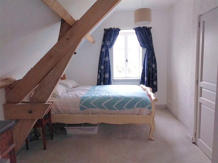 Image No.12-5 Bed House for sale