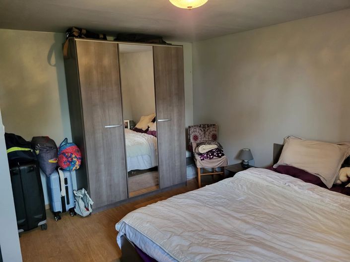 Image No.14-3 Bed Farmhouse for sale