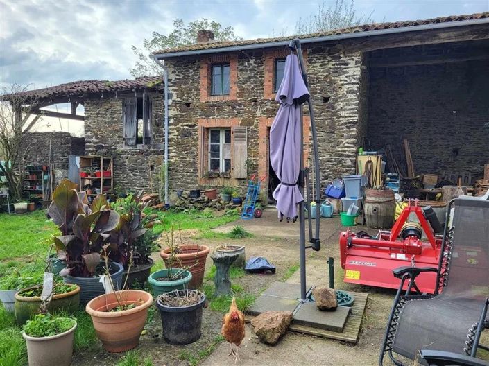 Image No.21-3 Bed House for sale