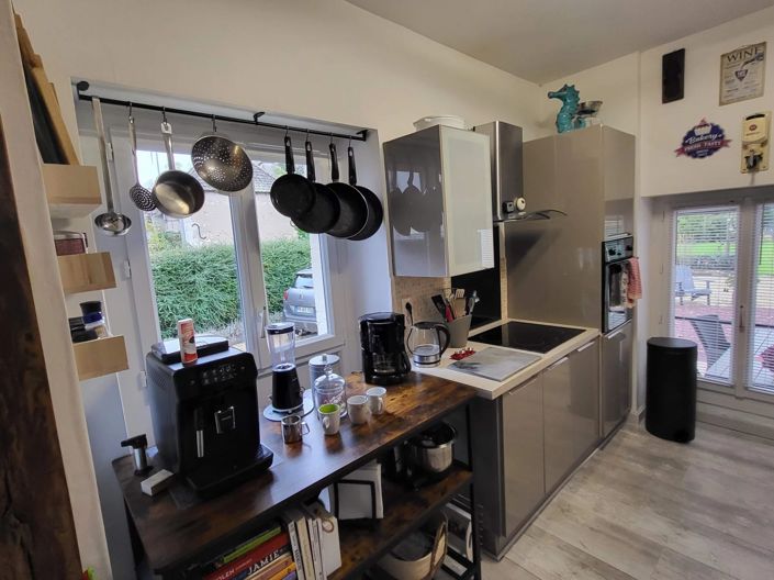 Image No.3-4 Bed House for sale