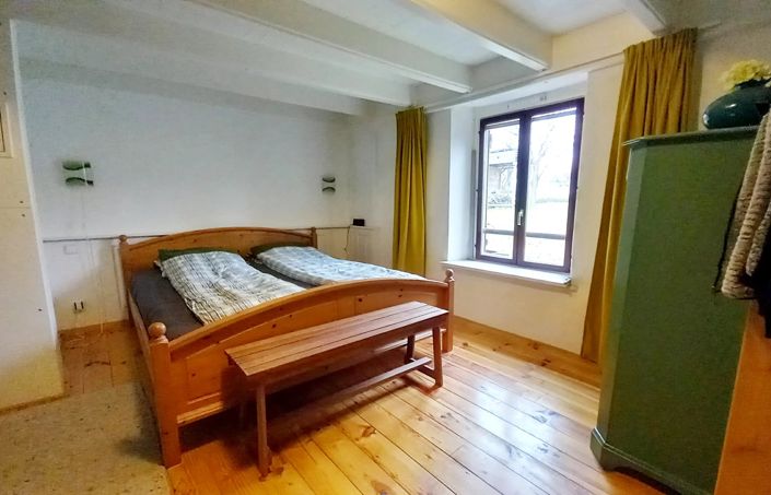 Image No.17-3 Bed House for sale