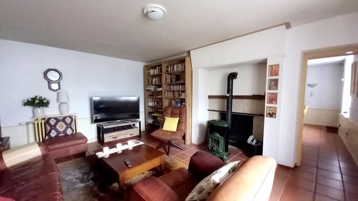 Image No.8-3 Bed House for sale