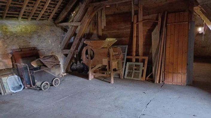 Image No.10-House for sale