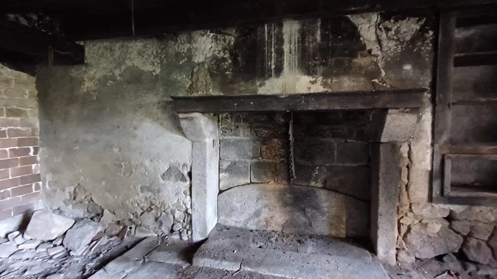 Image No.12-House for sale