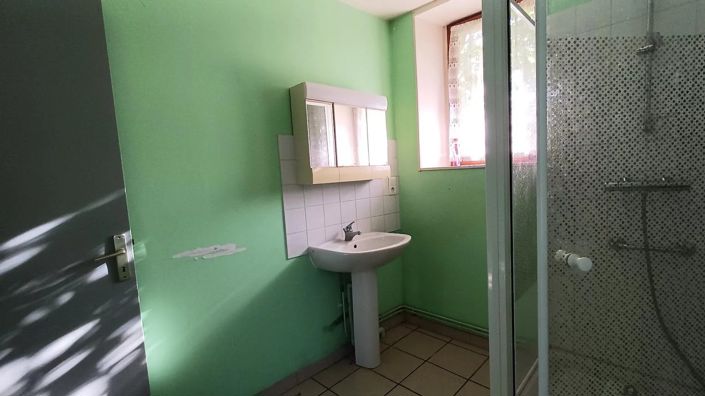 Image No.4-House for sale