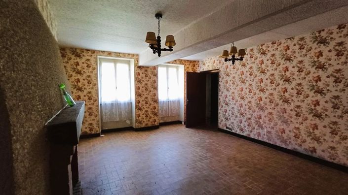 Image No.8-House for sale