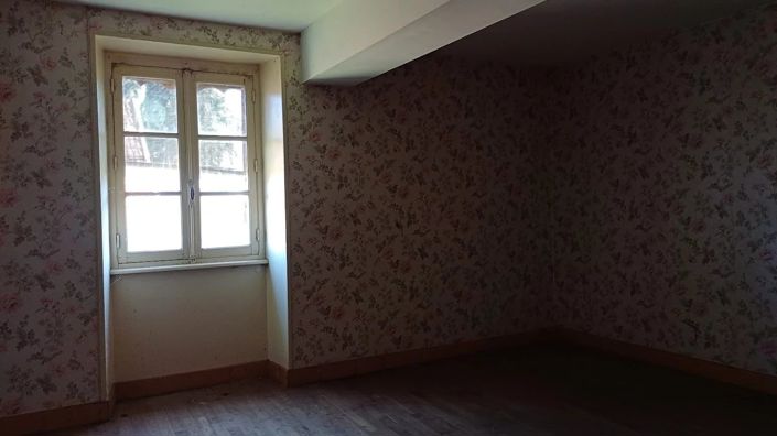 Image No.9-House for sale