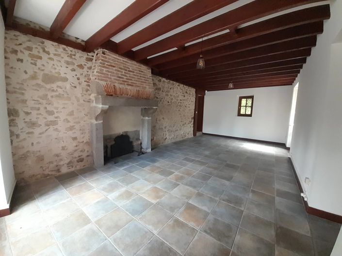 Image No.5-2 Bed House for sale