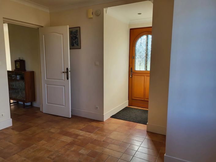 Image No.5-3 Bed House for sale