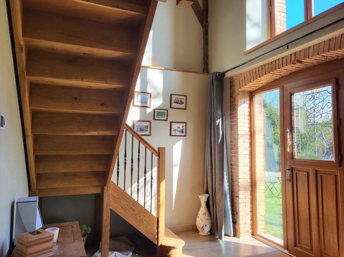 Image No.20-7 Bed Property for sale