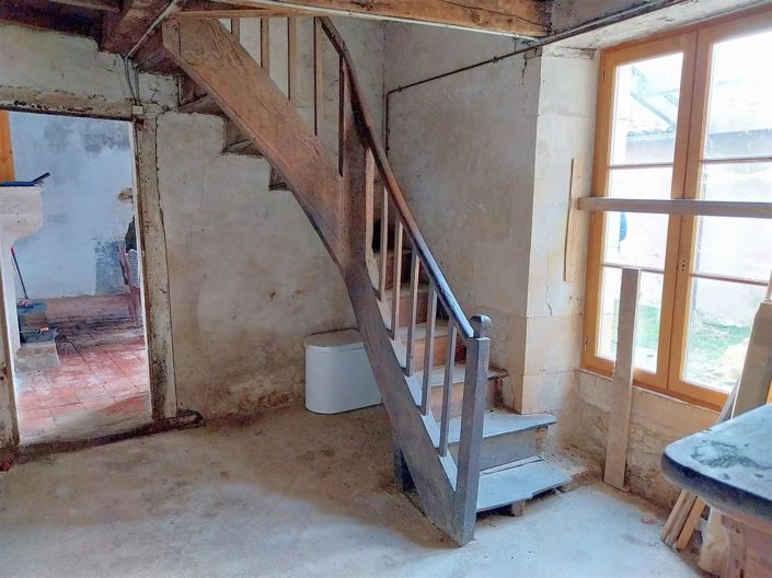 Image No.4-2 Bed House for sale