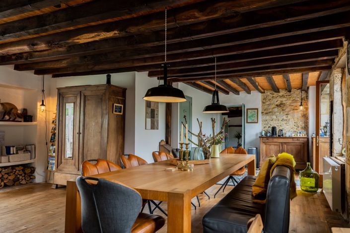 Image No.7-8 Bed House for sale