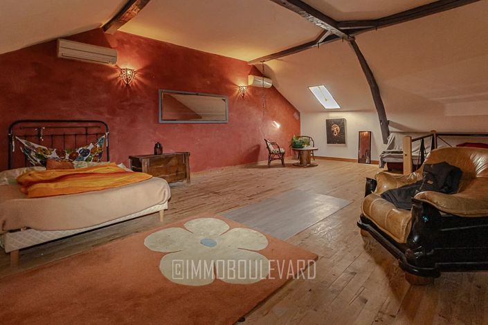 Image No.18-1 Bed House for sale