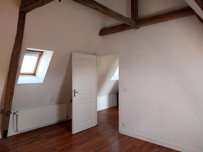 Image No.16-7 Bed House for sale