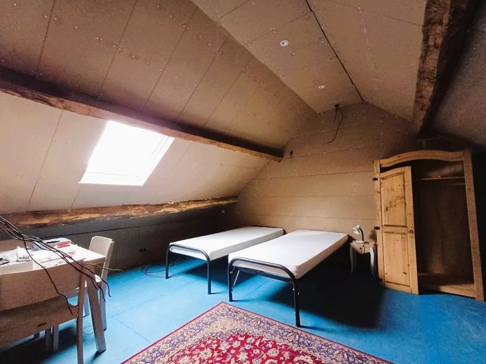 Image No.18-3 Bed House for sale