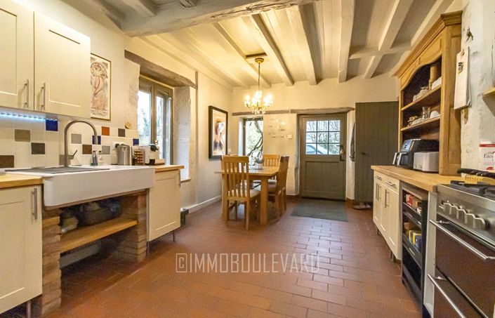 Image No.9-2 Bed House for sale