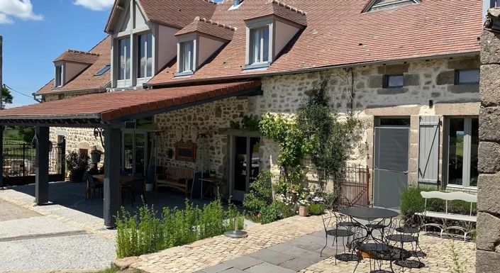 Image No.3-6 Bed House for sale