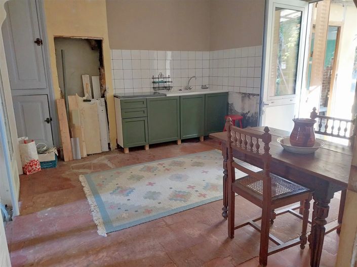 Image No.10-3 Bed House for sale