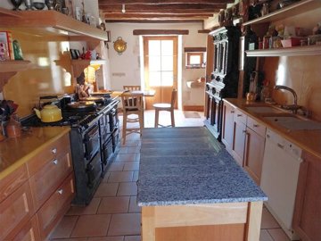 d3bbf9785a2471aca65992c264d8e86f087849108a192