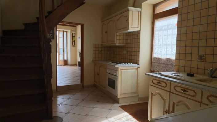 Image No.6-2 Bed House for sale