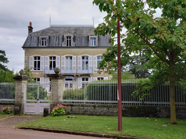 Image No.11-House for sale