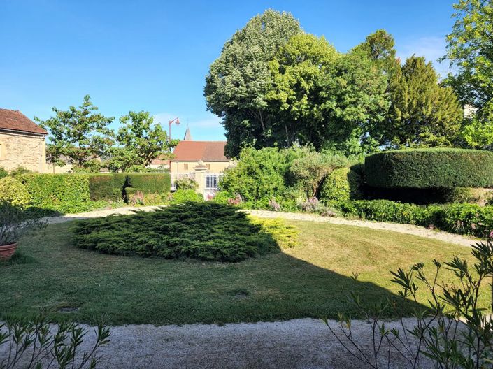 Image No.5-House for sale