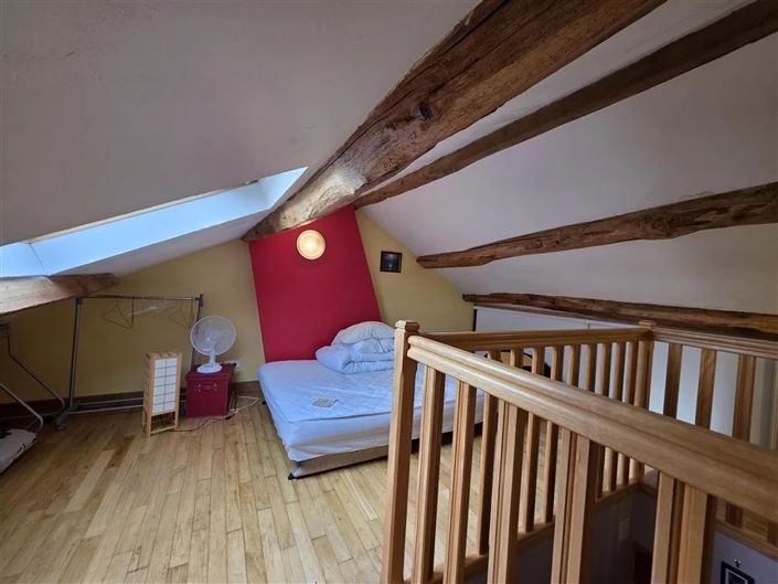 Image No.10-2 Bed House for sale