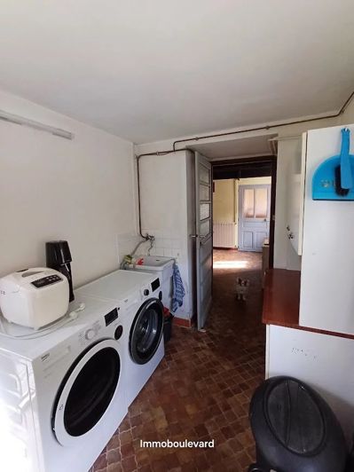 Image No.12-2 Bed House for sale