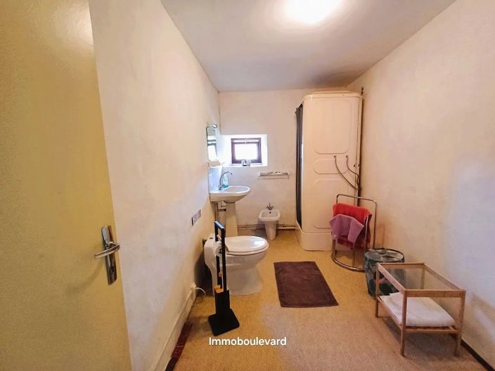 Image No.16-2 Bed House for sale