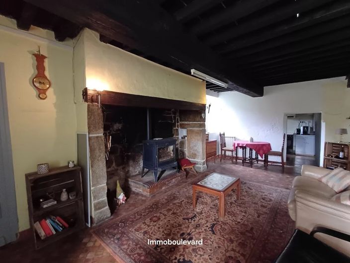 Image No.10-2 Bed House for sale