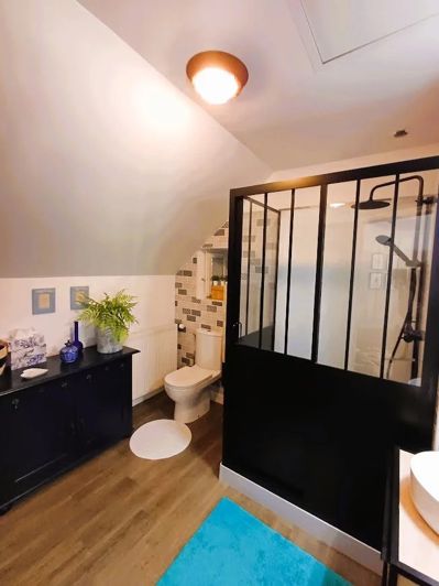 Image No.21-4 Bed House for sale