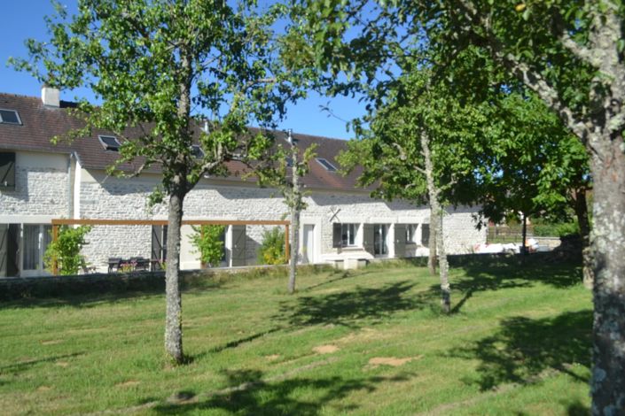 Image No.1-Villa for sale