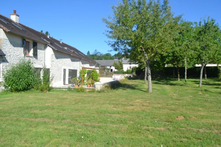 Image No.11-Villa for sale