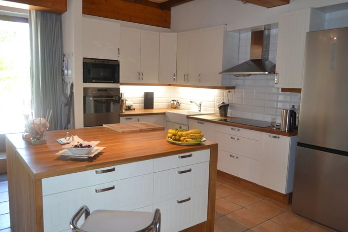 Image No.20-Villa for sale