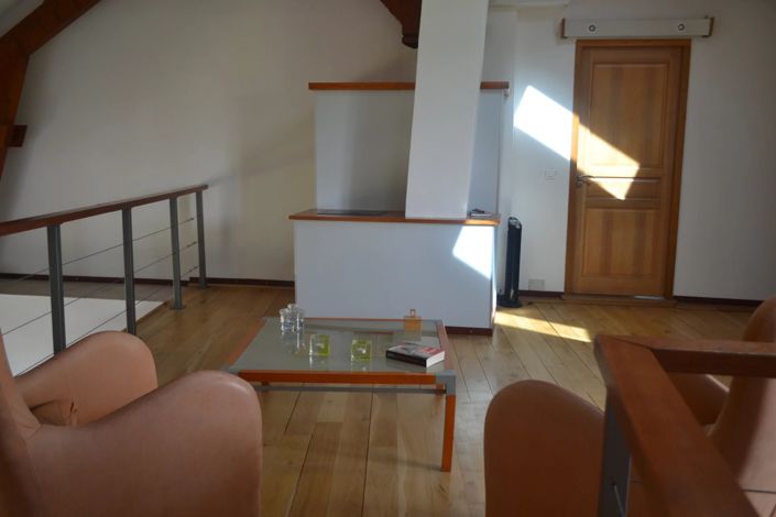 Image No.9-Villa for sale