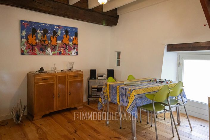 Image No.13-2 Bed House for sale